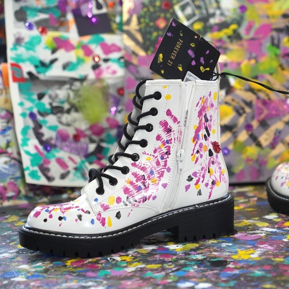Forever 21 Shoes - Shoes Booties Forever 21 hand painted MATAN  Size 7
